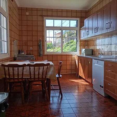 Yellow Owl Ii - Bedroom Iii Lägenhet *