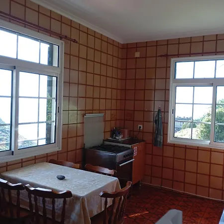 Yellow Owl Ii - Bedroom Iii