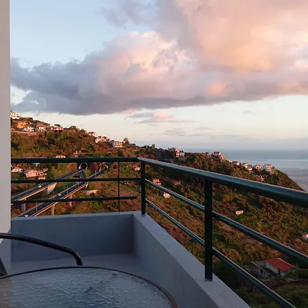 Yellow Owl Ii - Bedroom Iii Lägenhet